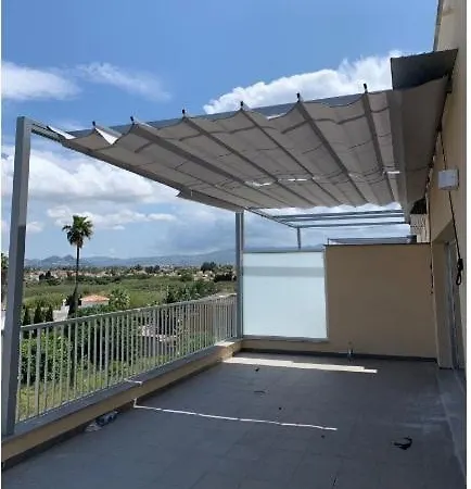 Atico Con Terraza Y Vistas Al Mar
